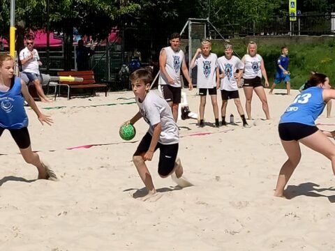 Osmý ročník Prague Open Beach Handball 2023 – se zručskou účastí